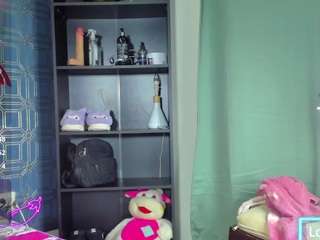 yulianademon66 webcam model