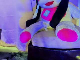 yulianademon66 Live Webcam on CamSoda