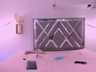 Avelyn-harmony's Live Sex Cam Show