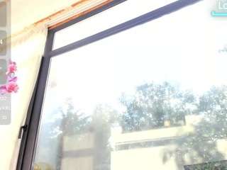 bella-posh webcam