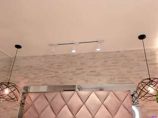 celene-midnight Live Webcam on CamSoda