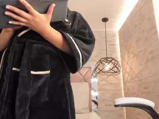 Celene-Midnight's Live Sex Cam Show