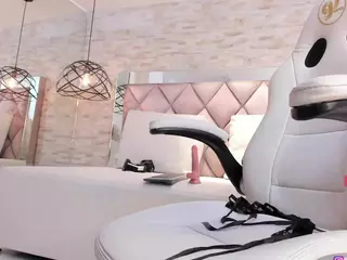 Celene-Midnight's Live Sex Cam Show