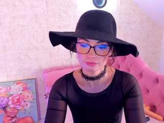 kaya-sins's CamSoda show and profile