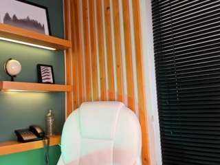 khali-reed webcam model