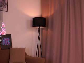 Live webcam model maudconner on Soda Cams