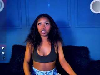 niicolee-brownn webcam