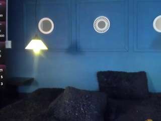 niicolee-brownn webcam