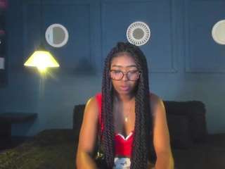 niicolee-brownn webcam