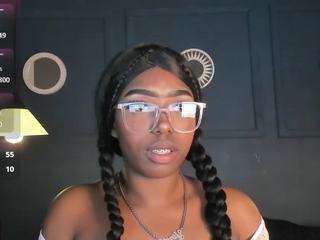 niicolee-brownn