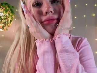 quennabattersby Live Webcam on CamSoda