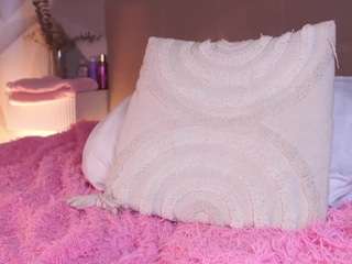 quennabattersby's CamSoda show and profile