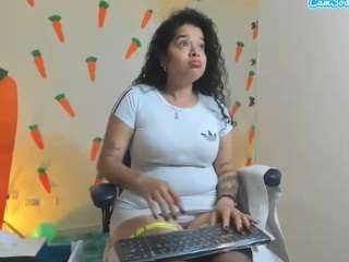 alexa-cooper's CamSoda show and profile