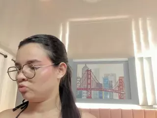 alys's Live Sex Cam Show