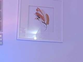 blacksweetiee, female webcam model,  years old, on live webcam