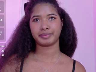 blacksweetiee live cam profile