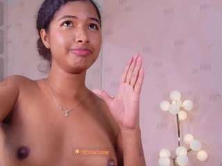 blacksweetiee's CamSoda show and profile