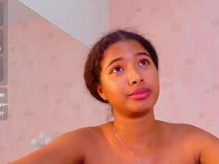 blacksweetiee webcam