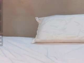 blacksweetiee live webcam show