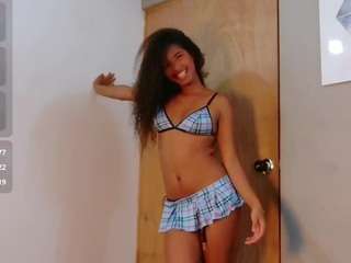 blacksweetiee live webcam show
