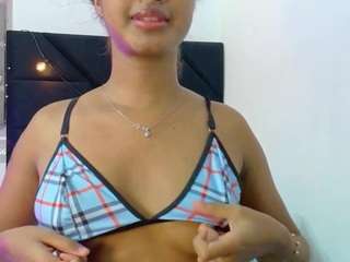 blacksweetiee live webcam show