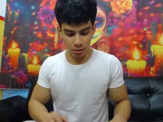 EddieBakers's Live Sex Cam Show