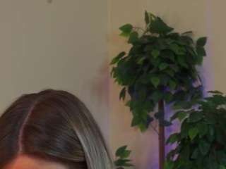 jessrosen's CamSoda show and profile