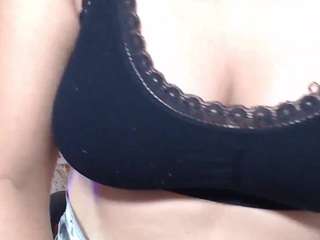 lunamiiaa webcam