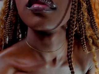 nahomii-hill