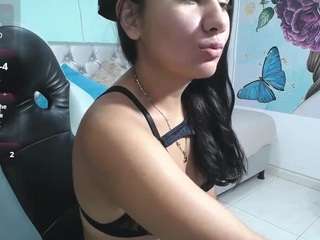 maylin-horny19 webcam