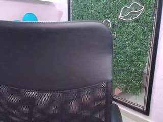 maylin-horny19