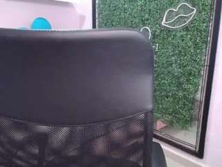 maylin-horny19
