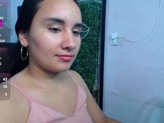 maylin-horny19