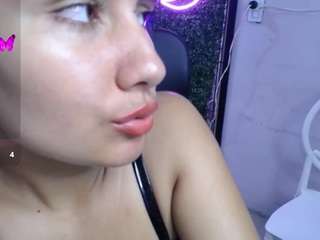 maylin-horny19