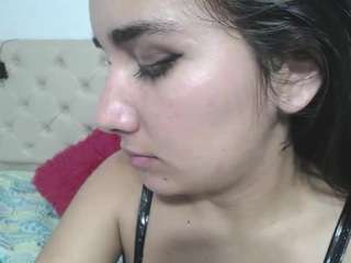 maylin-horny19 webcam