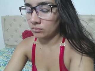 Live Sex Chat with maylin-horny19 (@maylin-horny19)