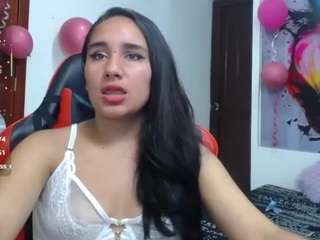 maylin-horny19