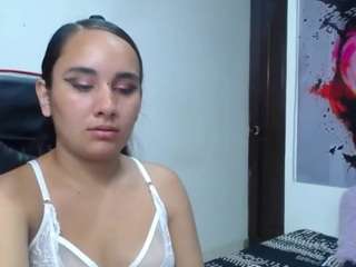 maylin-horny19 webcam