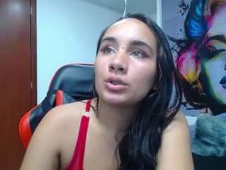 maylin-horny19's CamSoda show and profile