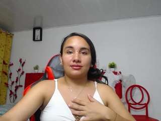 maylin-horny19 live cam profile