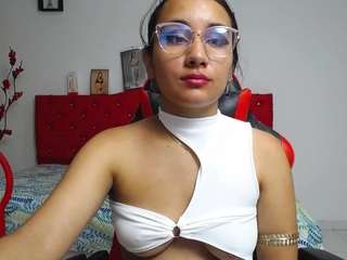 maylin-horny19