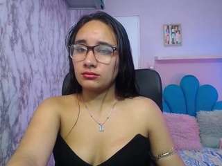 maylin-horny19