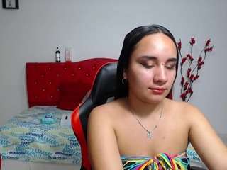 maylin-horny19