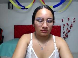 maylin-horny19