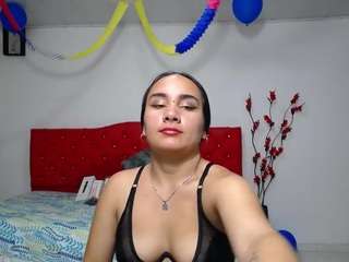 maylin-horny19