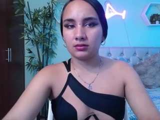 maylin-horny19