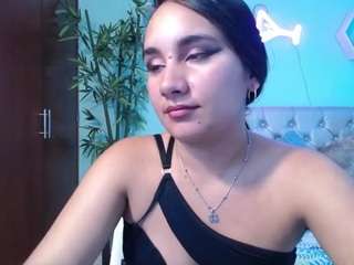 maylin-horny19
