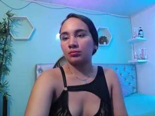maylin-horny19