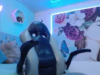 maylin-horny19