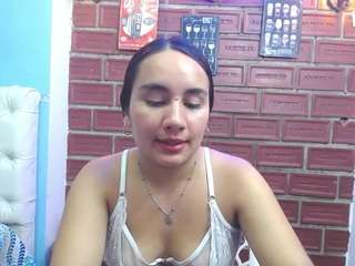maylin-horny19